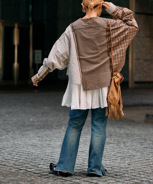 etsinta（エシンタ）の「etsintaリメイクオーバーシャツ（シャツ/ブラウス・レディース・ネイビー/ブラウン/ピンク・ONE SIZE）」の15枚目の写真