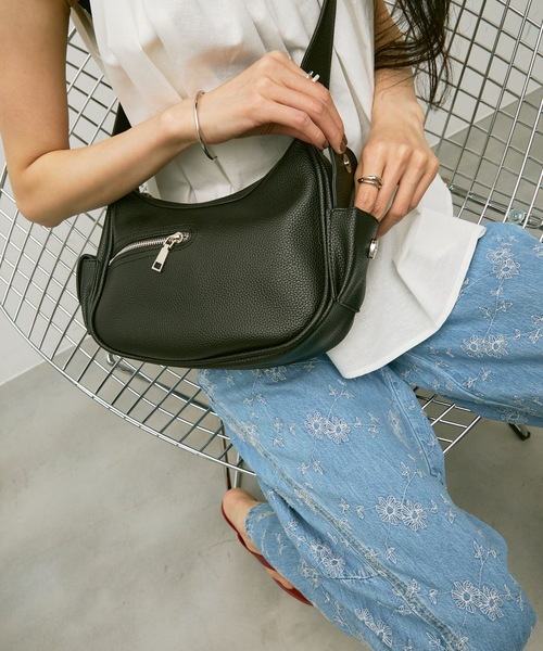 Khaite シモナシッハショルタハック H2040849L849 313 セール】Side pocket moon bag / サイドポケットムーンバック