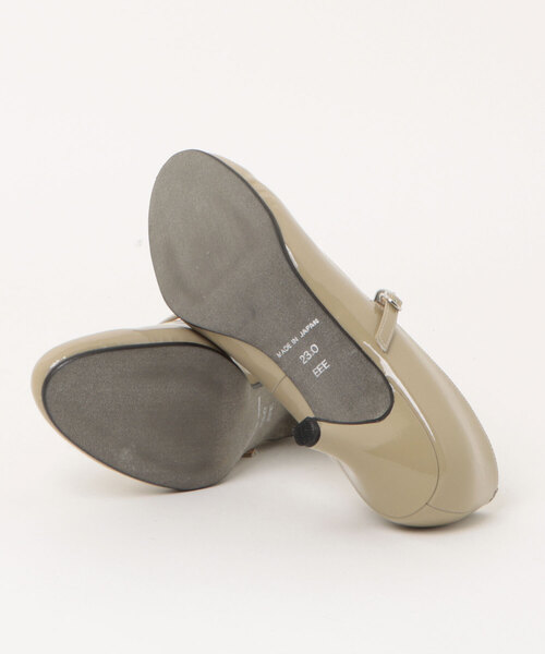 L'avenue（ラヴェニュー）の「L'avenue / 本革エナメルストラップシューズ（日本製）（パンプス・レディース・ベージュ・23）」の3枚目の写真