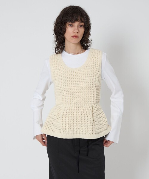 ASTRAET(アストラット)の「<ASTRAET>3G アゼ ノースリーブニット(ニット/セーター・レディース・ブラック/オフホワイト・FREE)」の8枚目の写真