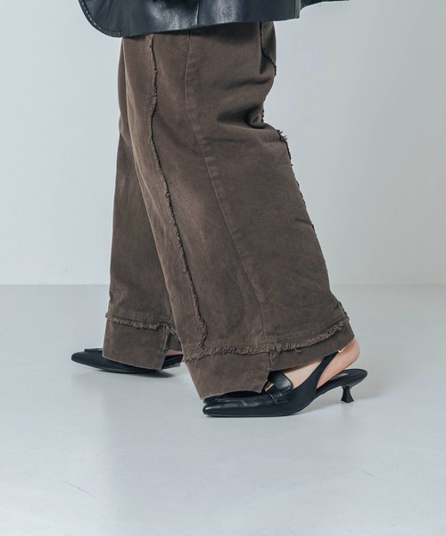 EVOL（イーボル）の「【ふかふか・クッション入り】バックル3.5cmバックバンドパンプス IZ5828（パンプス・レディース・ブラック/ブラウン/ベージュ・23.0cm/22.5cm/22.0cm/25.0cm/24.5cm/24.0cm/23.5cm）」の6枚目の写真