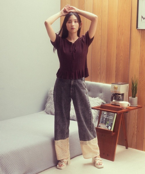 earth music&ecology（アースミュージックアンドエコロジー）の「裾レースデニムパンツ（デニムパンツ・レディース・ブラック・S/M）」の16枚目の写真