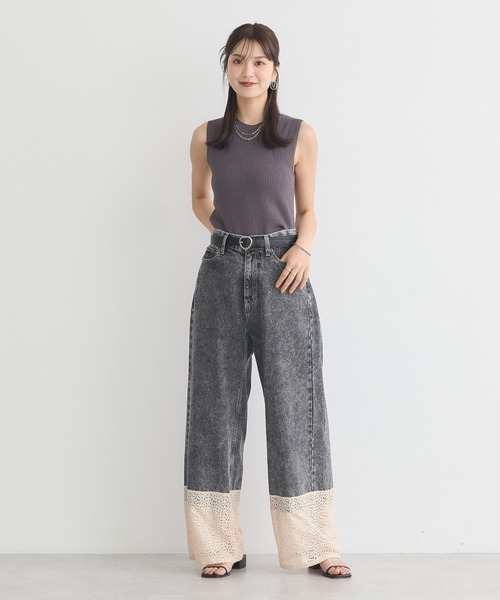 earth music&ecology（アースミュージックアンドエコロジー）の「裾レースデニムパンツ（デニムパンツ・レディース・ブラック・S/M）」の9枚目の写真