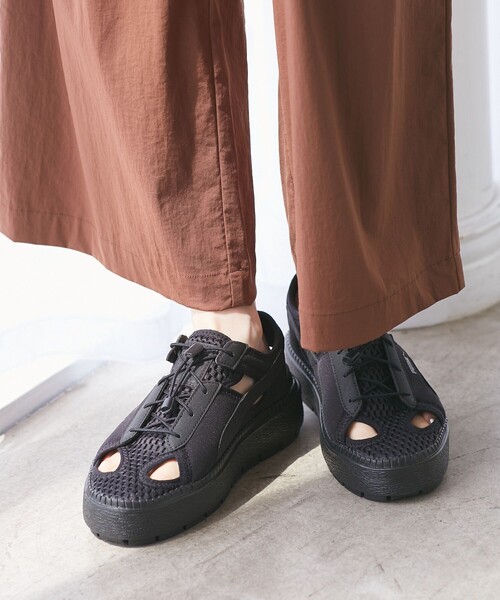 ROPE' PICNIC（ロペピクニック）の「【PUMA/プーマ】プラットフォームトレースライトミュール（スニーカー・レディース・ブラック/キナリ・24.0cm/23.5cm）」の5枚目の写真