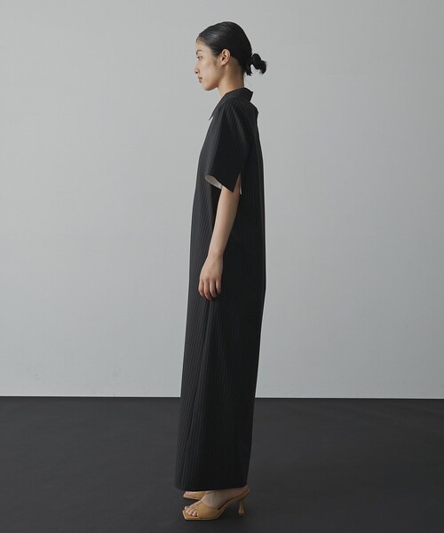 UNITED TOKYO(ユナイテッドトウキョウ)の「【残りわずか!】《2way》Cargo Belted Shirt Dress|細見え/ウォッシャブル/ストレッチ/オケージョン/接触冷感/超軽量/半袖/秋服(ワンピース・レディース・グレー/ブラック・1/2)」の14枚目の写真