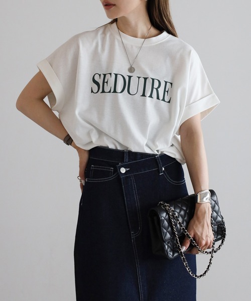 Bonjour Sagan(ボンジュールサガン)の「ロールアップロゴTシャツ(Tシャツ/カットソー・レディース・ライトブラック/オフホワイト/ベージュ・FREE)」の2枚目の写真