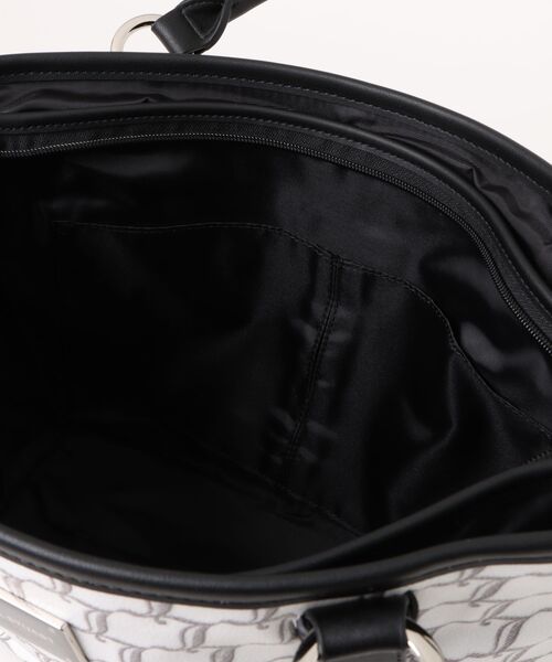 JILL STUART（ジルスチュアート）の「JILL STUART(ジル スチュアート)　ブランチ　トート（トートバッグ・レディース・ブラック/チョコ・FREE）」の5枚目の写真