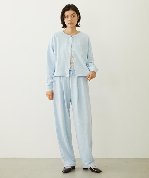 MILKFED.(ミルクフェド)の「EMBROIDERY SWEAT JACKET(スウェット・レディース・オフホワイト/ライトブルー/ブラック・ONE SIZE)」の17枚目の写真