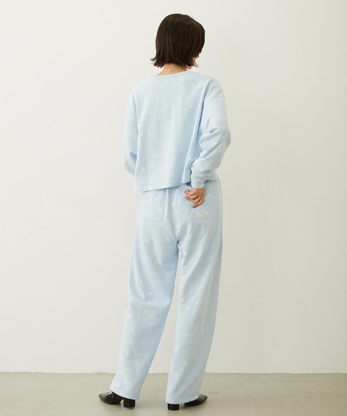 MILKFED.(ミルクフェド)の「EMBROIDERY SWEAT JACKET(スウェット・レディース・オフホワイト/ライトブルー/ブラック・ONE SIZE)」の21枚目の写真