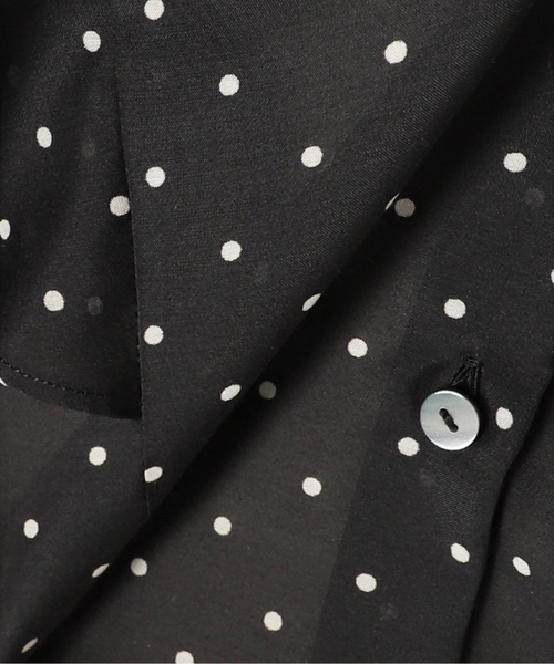 La TOTALITE（ラトータリテ）の「《WEB限定》【洗える】ケープスリーブシャツ（シャツ/ブラウス・レディース・マルチ/ブラック・FREE）」の7枚目の写真