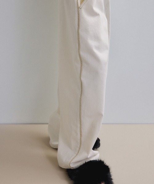 ADAM ET ROPE'(アダムエロペ)の「【WEB限定】バイカラーサロペット(サロペット/オーバーオール・レディース・オフホワイト/ブルー系その他・36/38)」の16枚目の写真