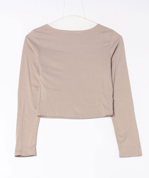 TONE SELECT WEAR(トーンセレクトウェア)の「【URGE:】スクエアネック クロップド丈 カットソー(Tシャツ/カットソー・レディース・ブラック/グレー/ホワイト・MEDIUM/LARGE/X-LARGE)」の4枚目の写真