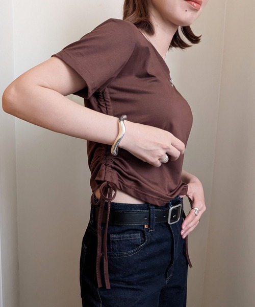 styiro（スタイロ）の「サイド絞りダブルフェイスチビTシャツ トップス ショート丈（Tシャツ/カットソー・レディース・ブラック/ブラウン/ホワイト・M/XL）」の16枚目の写真