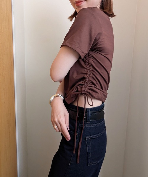 styiro（スタイロ）の「サイド絞りダブルフェイスチビTシャツ トップス ショート丈（Tシャツ/カットソー・レディース・ブラック/ブラウン/ホワイト・M/XL）」の19枚目の写真