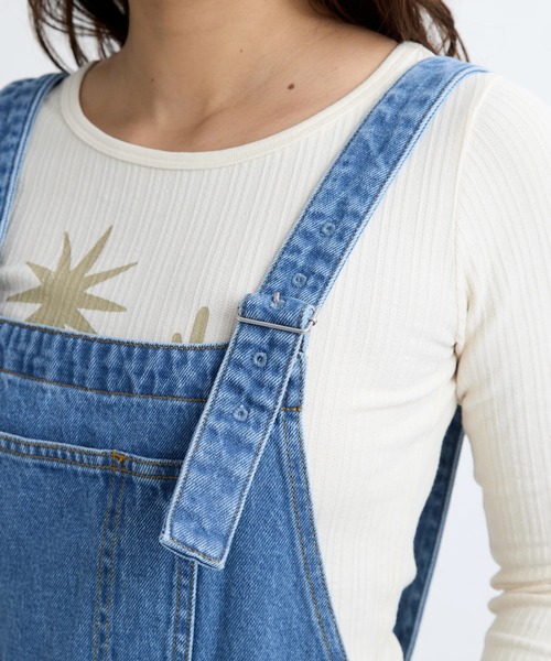 BILLABONG(ビラボン)の「BILLABONG レディース OVERALL DENIM デニムパンツ 【2025年秋冬モデル】/ビラボンストレートシルエットオーバーオール(サロペット/オーバーオール・レディース・インディゴブルー/ブルー・MEDIUM/LARGE)」の3枚目の写真
