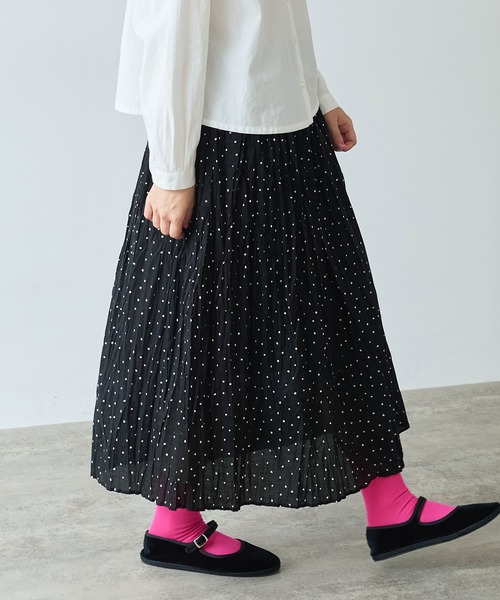 bulle de savon（ビュルデサボン）の「△《early spring》しわしわdot print ランダムタックスカート（スカート・レディース・ブラック・FREE）」の3枚目の写真