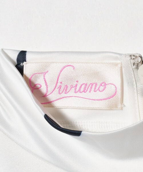 VIVIANO（ヴィヴィアーノ）の「＜VIVIANO＞ラッフルスリーブ ドットトップス（Tシャツ/カットソー・レディース・ホワイト・S）」の7枚目の写真