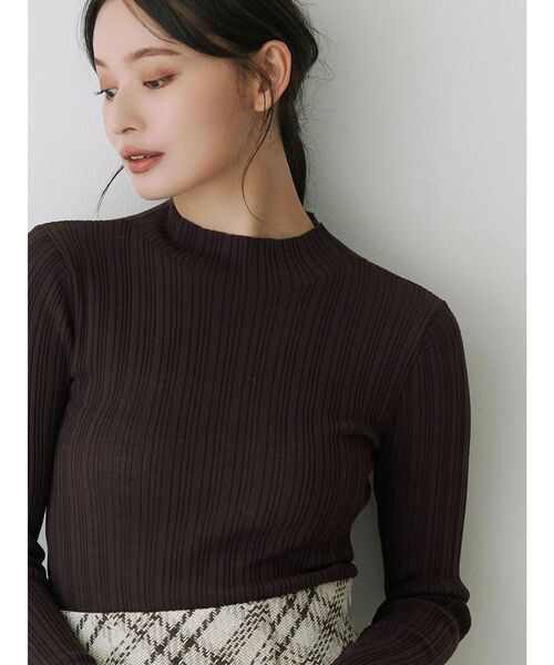 MERCURYDUO（マーキュリーデュオ）の「シアーランダムリブニット（ニット/セーター・レディース・オフホワイト/ダークブラウン/ベビーピンク/ブラック・FREE）」の3枚目の写真