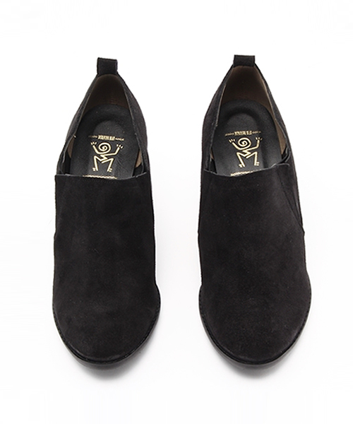 WHO'S WHO gallery(フーズフーギャラリー)の「【BURNINGMAN】スウェードブーティ(ブーティ・レディース・ベージュ/ブラック・LARGE/MEDIUM/SMALL)」の6枚目の写真