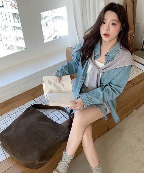 gossip!ロサンゼルス(ゴシップロサンゼルス)の「Y2K レオパードレザービッグ ンショルダーバッグ /A4対応大容量(ショルダーバッグ・レディース・レオパード・FREE)」の17枚目の写真