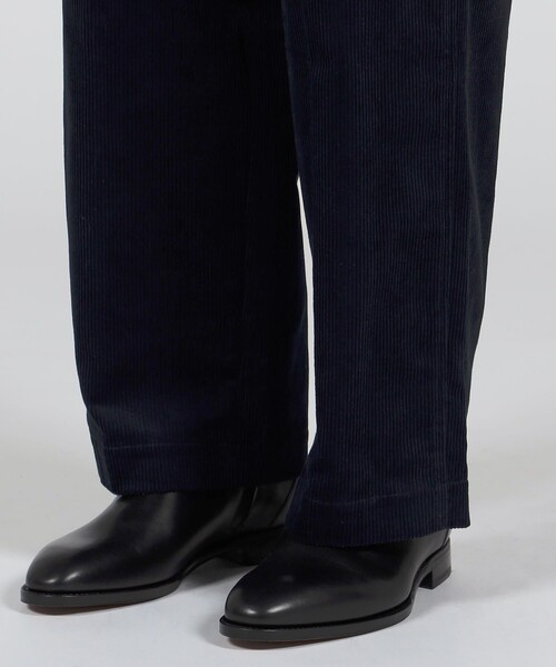 Tangent（タンジェント）の「Tangent JOHAN TAN13°  Swedish cinch back trousers  コットンコーデュロイ ワイドパンツ（その他パンツ・メンズ・ネイビー・50/48/46/44）」の9枚目の写真