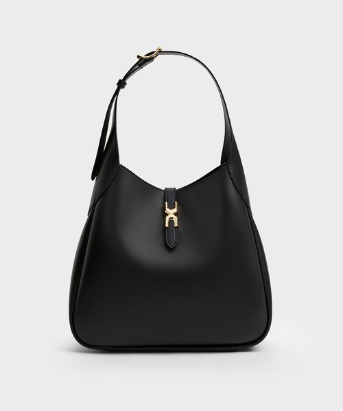 CHARLES & KEITH(チャールズ & キース)の「Adalyn アダリン メタリックバックル ベルトホーボーバッグ(ショルダーバッグ・レディース・ブラック・L)」の13枚目の写真