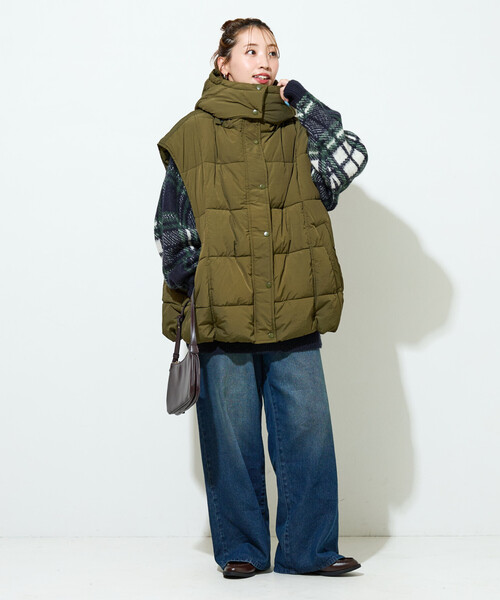 中綿 キルト ボリューム ベスト 限定展開 中綿キルト ボリューム フーディー ベスト（ダウン