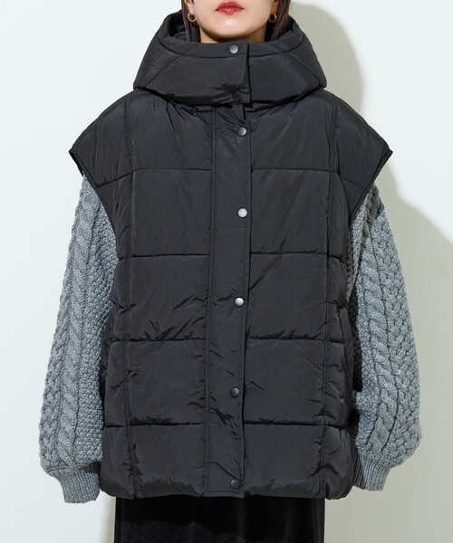 限定展開 中綿キルト ボリューム フーディー ベスト（ダウン