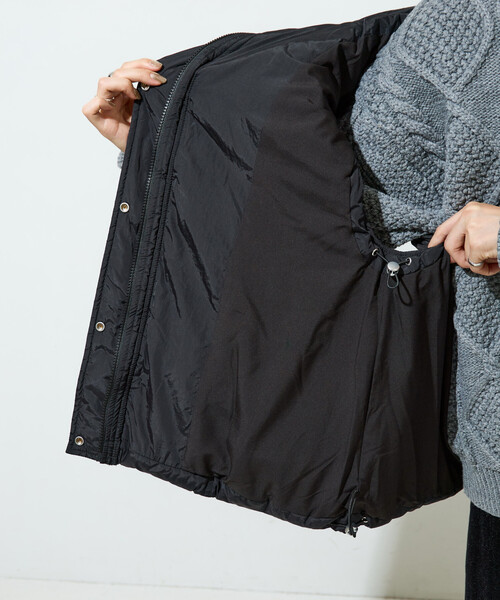 限定展開 中綿キルト ボリューム フーディー ベスト（ダウンベスト