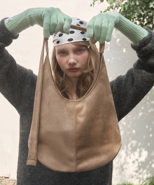 Birthday room（バースデイルーム）の「【ポーチ付き】3wayスエードライクショルダーBAG/3way suedelike shoulder bag（ショルダーバッグ・レディース・ベージュ/ブラウン・FREE）」の2枚目の写真