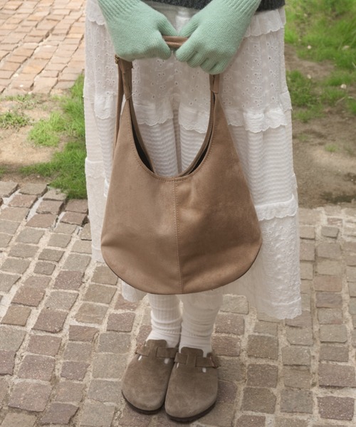 Birthday room（バースデイルーム）の「【ポーチ付き】3wayスエードライクショルダーBAG/3way suedelike shoulder bag（ショルダーバッグ・レディース・ベージュ/ブラウン・FREE）」の10枚目の写真