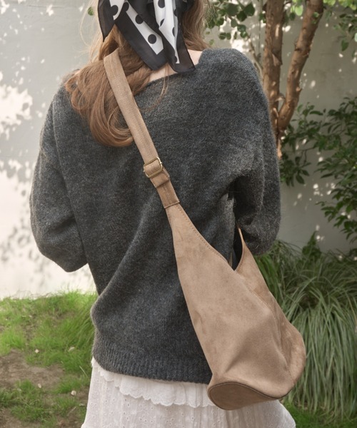 Birthday room（バースデイルーム）の「【ポーチ付き】3wayスエードライクショルダーBAG/3way suedelike shoulder bag（ショルダーバッグ・レディース・ベージュ/ブラウン・FREE）」の13枚目の写真