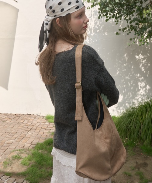 Birthday room（バースデイルーム）の「【ポーチ付き】3wayスエードライクショルダーBAG/3way suedelike shoulder bag（ショルダーバッグ・レディース・ベージュ/ブラウン・FREE）」の17枚目の写真