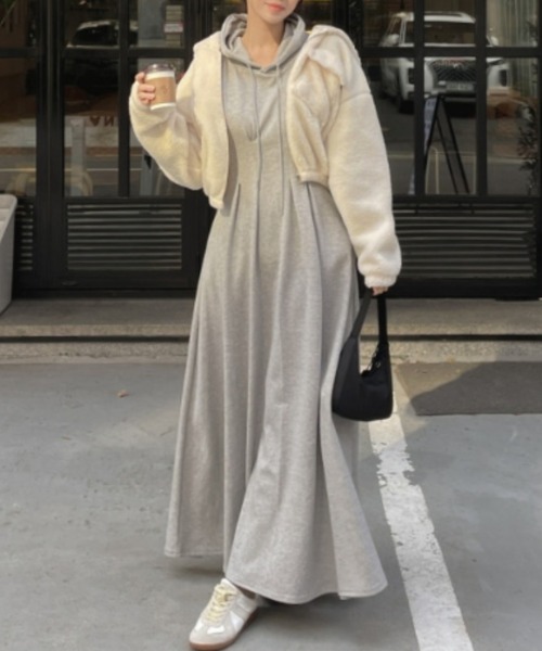 フーディスウェットワンピース