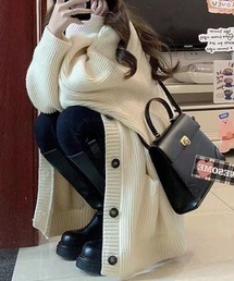 CELENA BEATS（セレナビーツ）の「オーバーサイズ リブ Vネック カーディガン（カーディガン/ボレロ）」