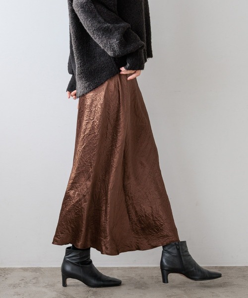 HEREIAM（ヘレイアム）の「【HEREIAM】トレンドのミディ丈と安心ロング丈。/バイヤスサテンスカート（スカート・レディース・ブラウン/アイボリー・SMALL/MEDIUM）」の14枚目の写真