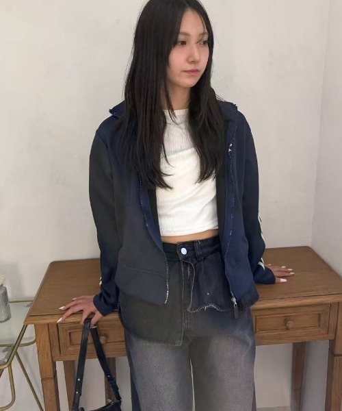 mebole(メボレ)の「レイヤードブラックデニムパンツ(デニムパンツ・レディース・ブラック・MEDIUM/LARGE)」の10枚目の写真