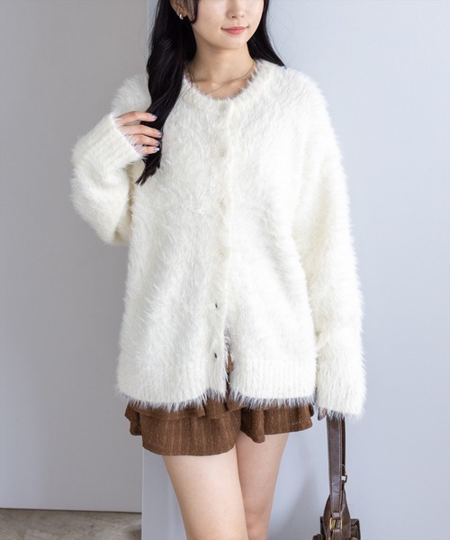 CLEAR BASIC（クリアベーシック）の「グリッターフェザーニットロングカーディガン[オフィスカジュアル 着回し抜群 大人]≪AW新作≫（カーディガン/ボレロ・レディース・アイボリー/グレー・F）」の5枚目の写真