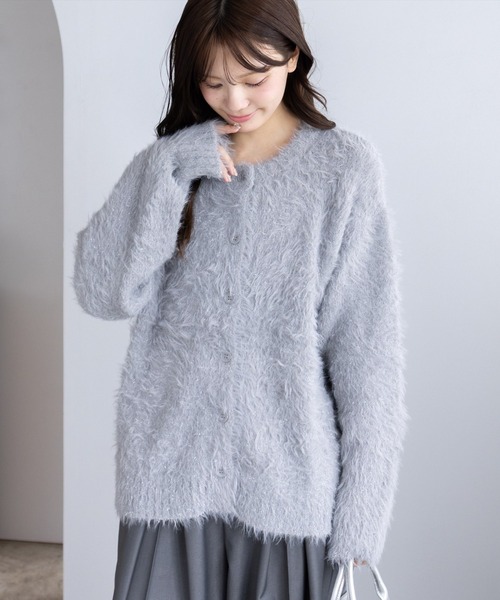 CLEAR BASIC（クリアベーシック）の「グリッターフェザーニットロングカーディガン[オフィスカジュアル 着回し抜群 大人]（カーディガン/ボレロ・レディース・アイボリー/グレー・F）」の20枚目の写真