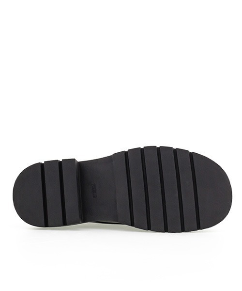 A de Vivre（アドゥヴィーヴル）の「サステナブル 晴雨兼用タンクソールシューズ（ローファー・レディース・アイボリー・S）」の10枚目の写真