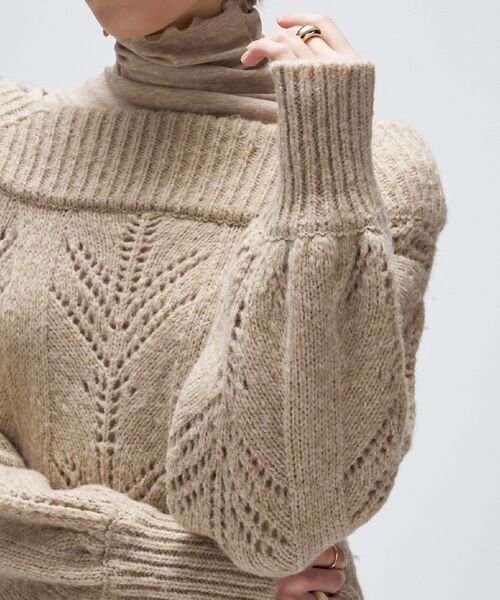 cloenc（クロエンス）の「アイレットオフショルニットプルオーバー（ニット/セーター・レディース・ダークグレー/ベージュ/オフホワイト・02）」の15枚目の写真