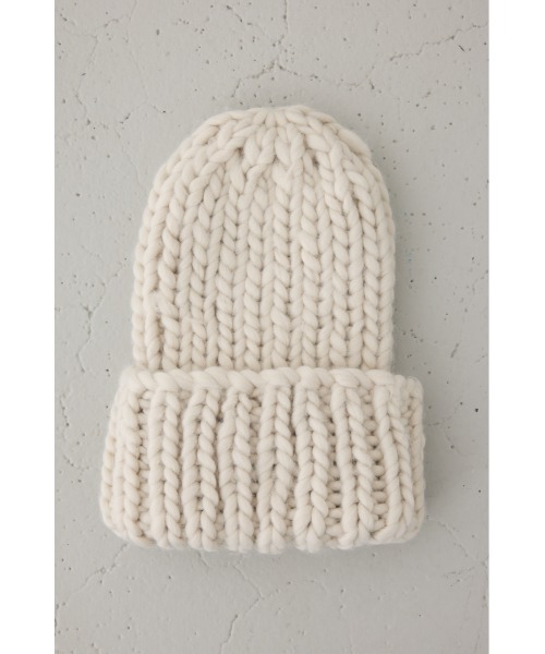 AZUL by moussy（アズールバイマウジー）の「ボリュームヤーンニットワッチ（ニットキャップ/ビーニー・レディース・アイボリー/グレー・FREE）」の6枚目の写真