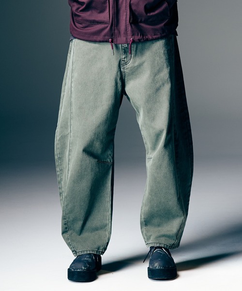 glamb（グラム）の「Color Barrel Denim / カラーバレルデニム（デニムパンツ・メンズ・グリーン系その他/グリーン/ブラック/アイボリー・S/M/L）」の2枚目の写真