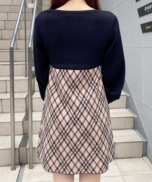 INGNI（イング）の「デコルテオープンチェック柄切替ニットワンピース（ワンピース・レディース・ベージュ系1/ブラウン系その他3/ブラック系その他6・M）」の9枚目の写真