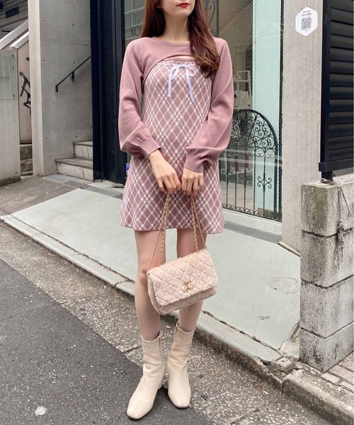 INGNI（イング）の「デコルテオープンチェック柄切替ニットワンピース（ワンピース・レディース・ベージュ系1/ブラウン系その他3/ブラック系その他6・M）」の18枚目の写真