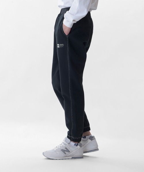 NEW BALANCE(ニューバランス)の「1000 スウェットパンツレギュラーフィット(スウェットパンツ・メンズ・ブラック/グレー/ネイビー・SMALL/MEDIUM/LARGE/X-LARGE)」の4枚目の写真