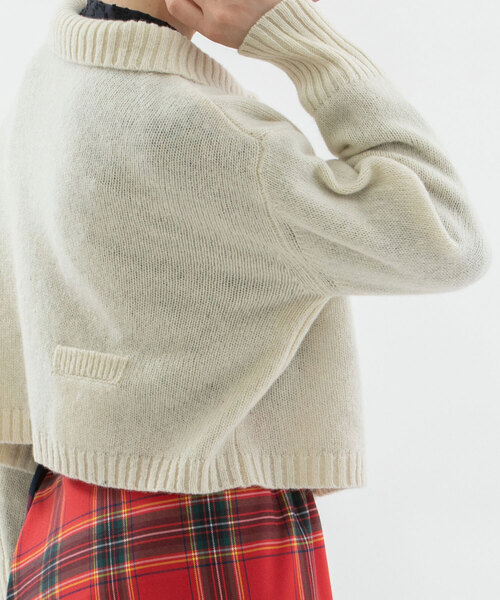 nop de nod(ノップドゥノッド)の「シェットランドウールショート2wayセーター(カーディガン/ボレロ・レディース・アイボリー/ネイビー/レッド/グリーン・M)」の12枚目の写真