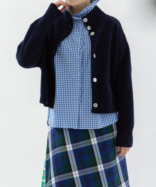 nop de nod(ノップドゥノッド)の「シェットランドウールショート2wayセーター(カーディガン/ボレロ・レディース・アイボリー/ネイビー/レッド/グリーン・M)」の20枚目の写真