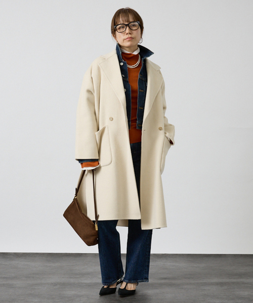 DESIGNWORKS(デザインワークス)の「【リバーシブル】ダブルフェイスコート無地(チェスターコート・レディース・ベージュ/ライトグレー・フリー)」の3枚目の写真