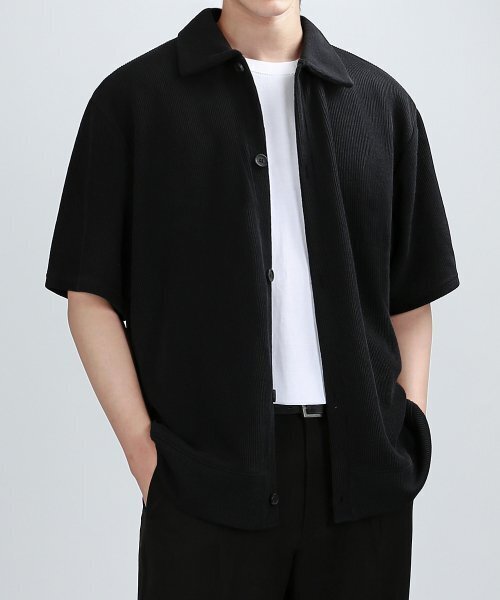 VERYVAIN(ベリベーン)の「GAFF COLLAR HALF CARDIGAN (BLACK)(カーディガン/ボレロ・メンズ・その他・LARGE/MEDIUM)」の1枚目の写真